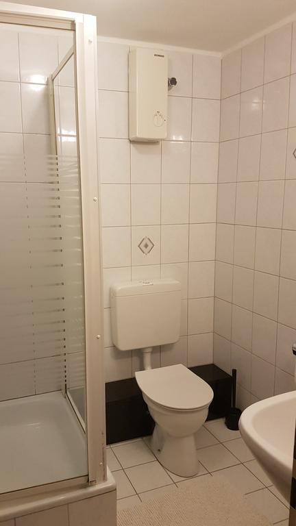 Christianes Gaestehaus Düsseldorf Dış mekan fotoğraf