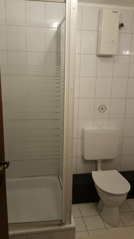 Christianes Gaestehaus Düsseldorf Dış mekan fotoğraf