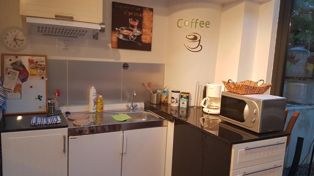 Christianes Gaestehaus Düsseldorf Dış mekan fotoğraf