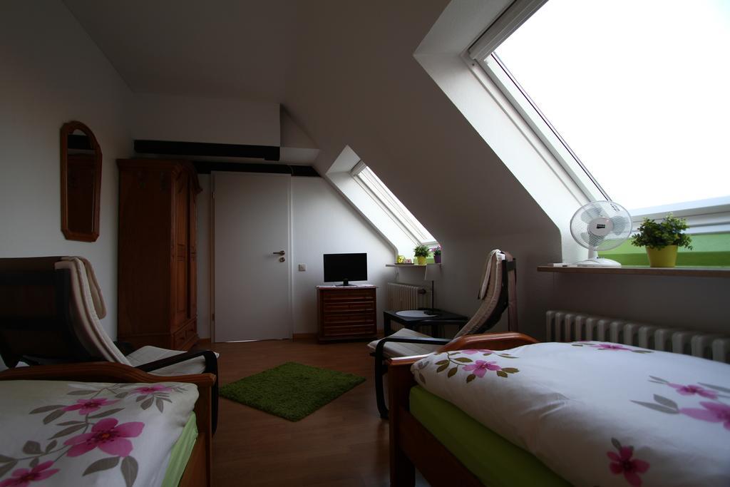Christianes Gaestehaus Düsseldorf Dış mekan fotoğraf